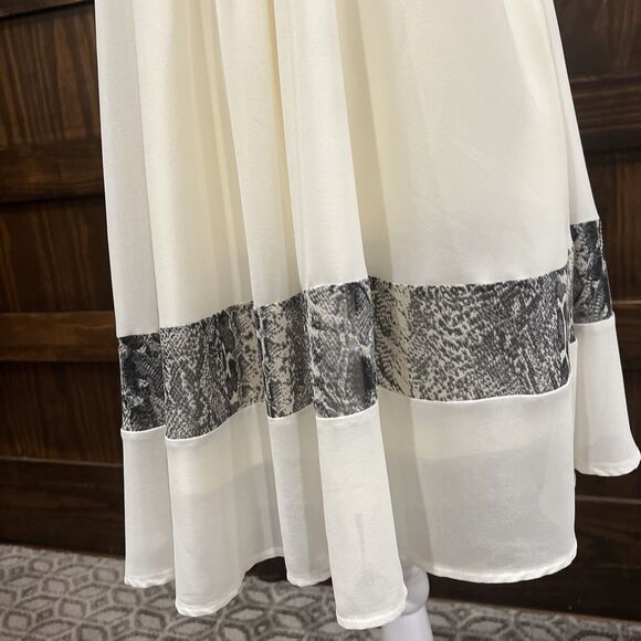 Ya Los Angeles Dress Small Peated White Snake Animal Print Safari‎ Boho - Picture 5 of 14